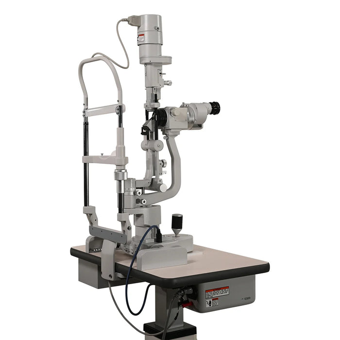 Slit Lamp Emerald-18 Continuous Zoom 11x–33x – Halogen/ LED